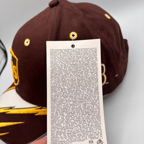 Vintage UPS NASCAR Racing Dale Jarrett #88 Robert Yates Lightning Design Hat - Picture 6 of 16